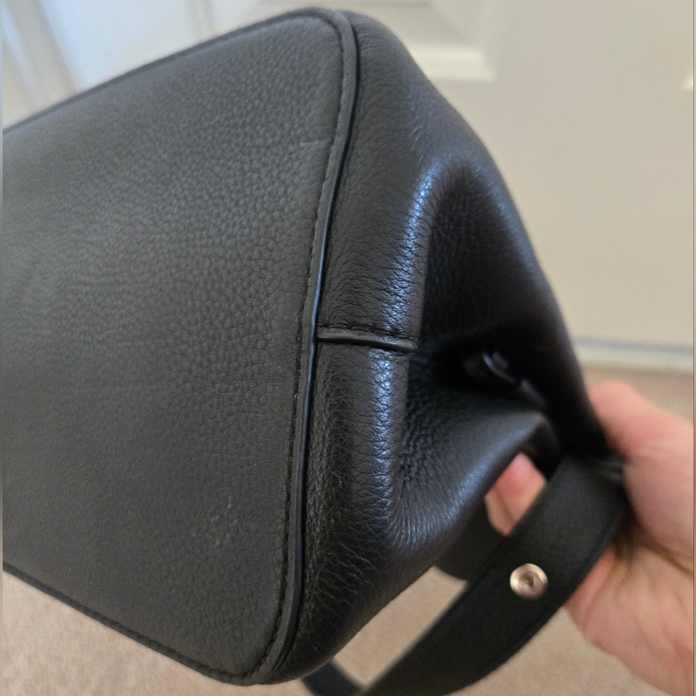 Kate Spade CrossBody - Picture 6 of 7
